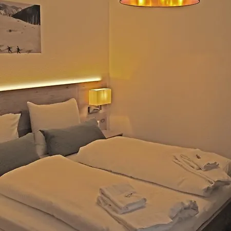 Mammhofer & Breakfast Oda ve Kahvaltı 3*