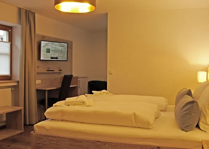 Bed & Breakfast Mammhofer & Breakfast 3*