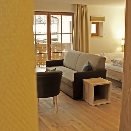 Bed & Breakfast Mammhofer & Breakfast Oberammergau