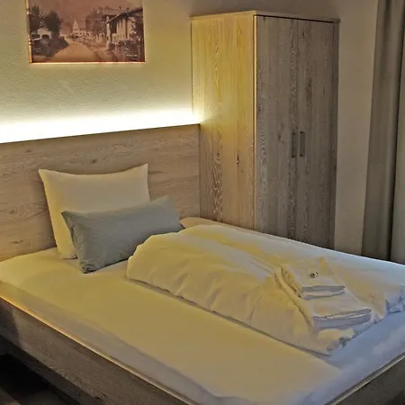 Bed & Breakfast Mammhofer & Breakfast 3*
