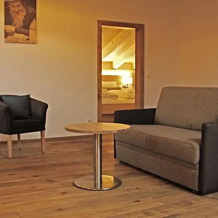 Bed & Breakfast Mammhofer & Breakfast 3*