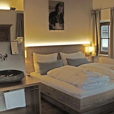 Bed & Breakfast Mammhofer & Breakfast 3*
